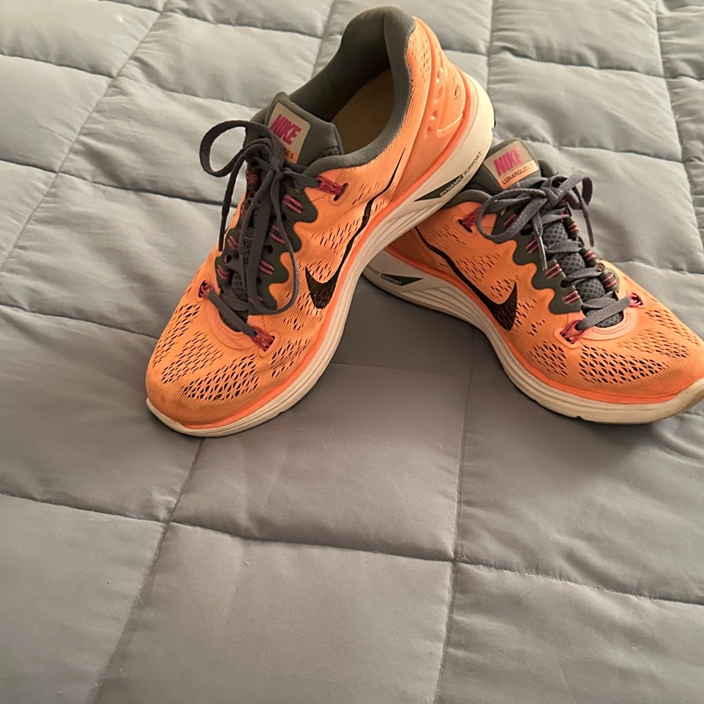 Nike Women's Vibrant Orange Athletic Shoes